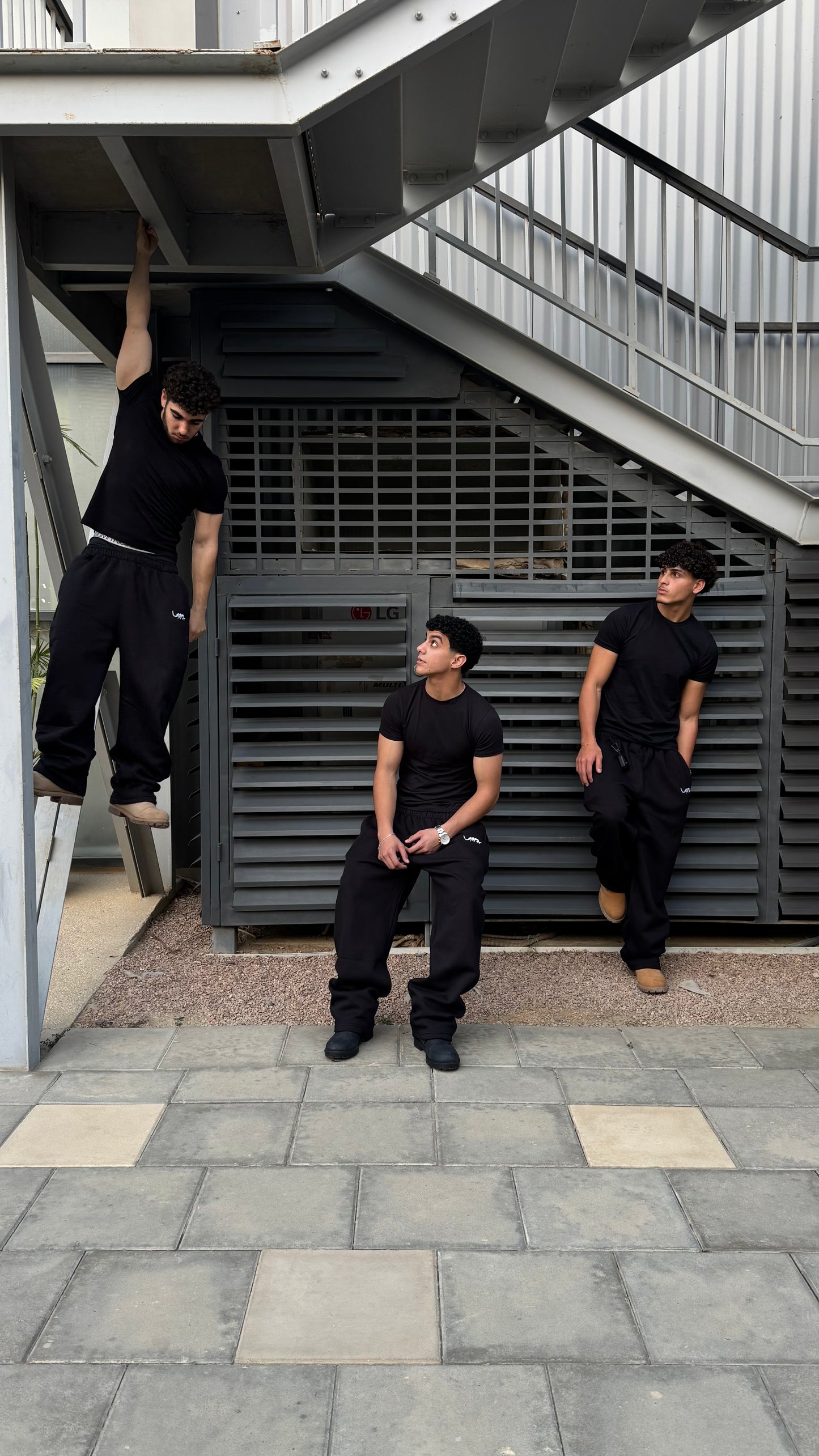 OG BLACK BAGGY SWEATPANTS